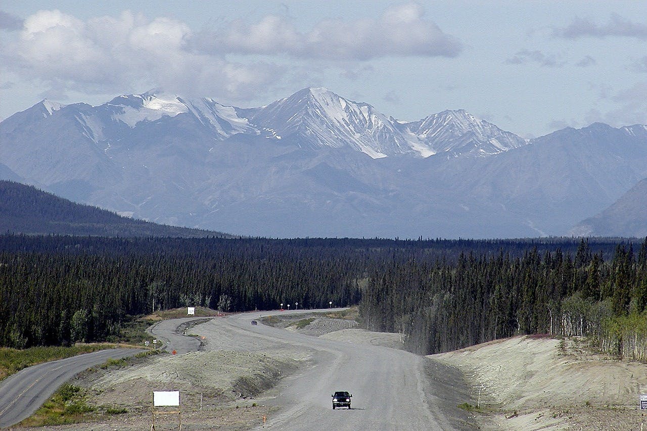 Kluane Provincial Park, Yukon Territory. Photo by ArtTower/8181 images, Pixabay
